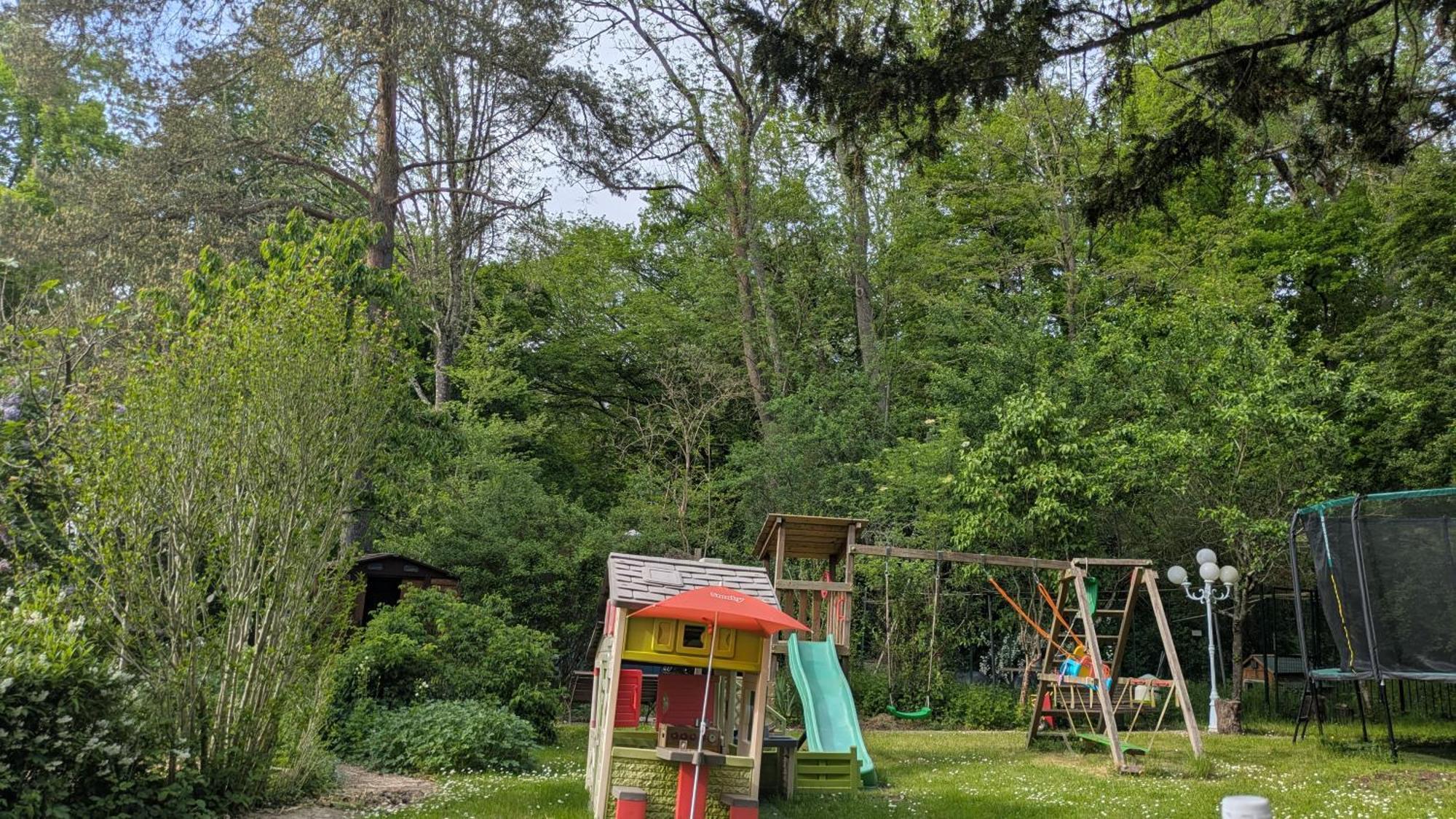La Maison D'A Cote Saint-Amand-en-Puisaye Luaran gambar
